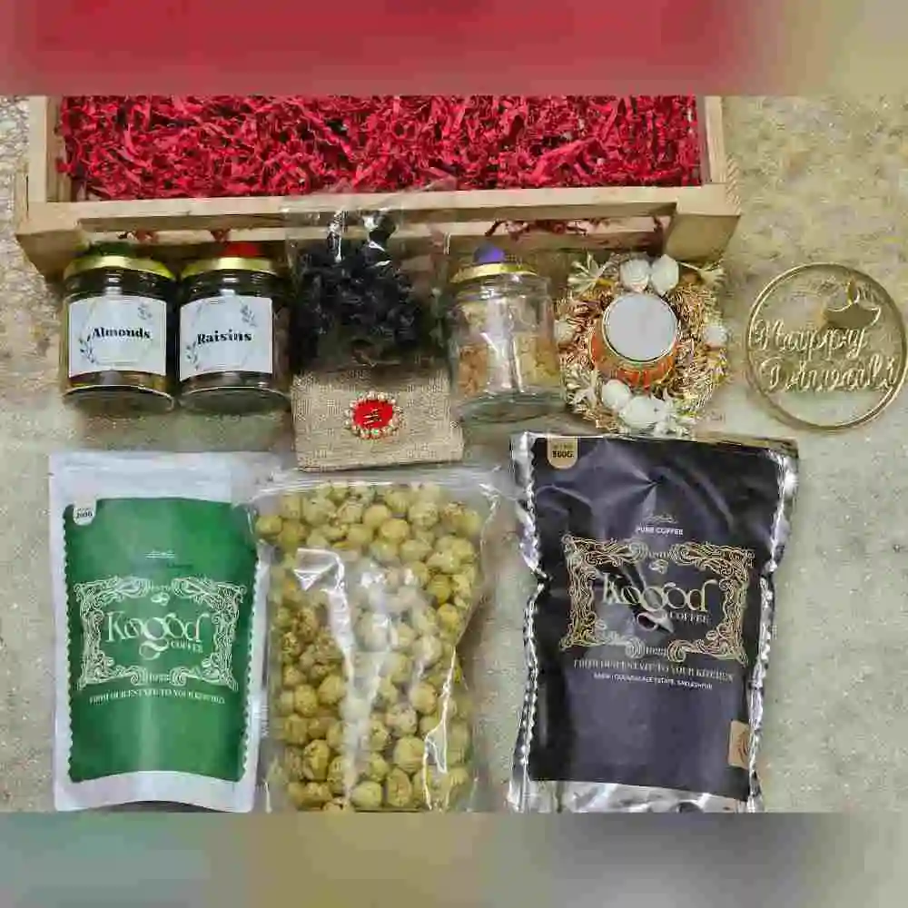 Get Diwali Celebration Hamper with Assorted Treats